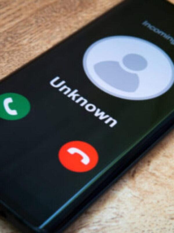 02037872898 – Who Called Me in the UK: A Spam Call Alert